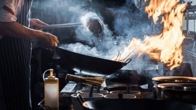 N.º 401: Gracias por la seguridad de los rociadores contra incendios: edición para restaurantes
